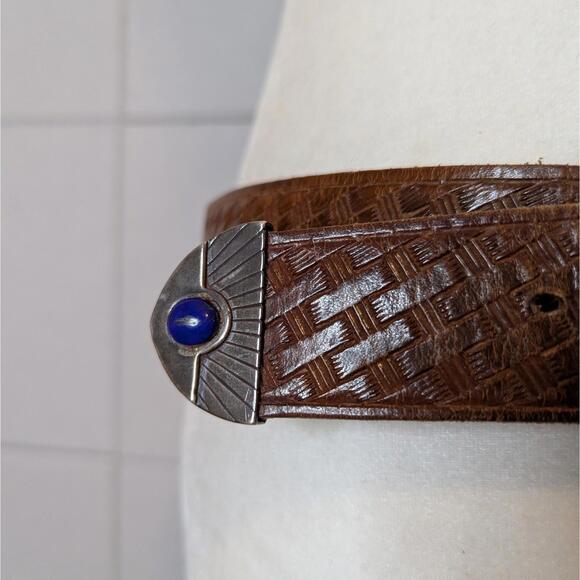 Vintage woven texture leather belt with blue stone silver buckle - Picture 3 of 7
